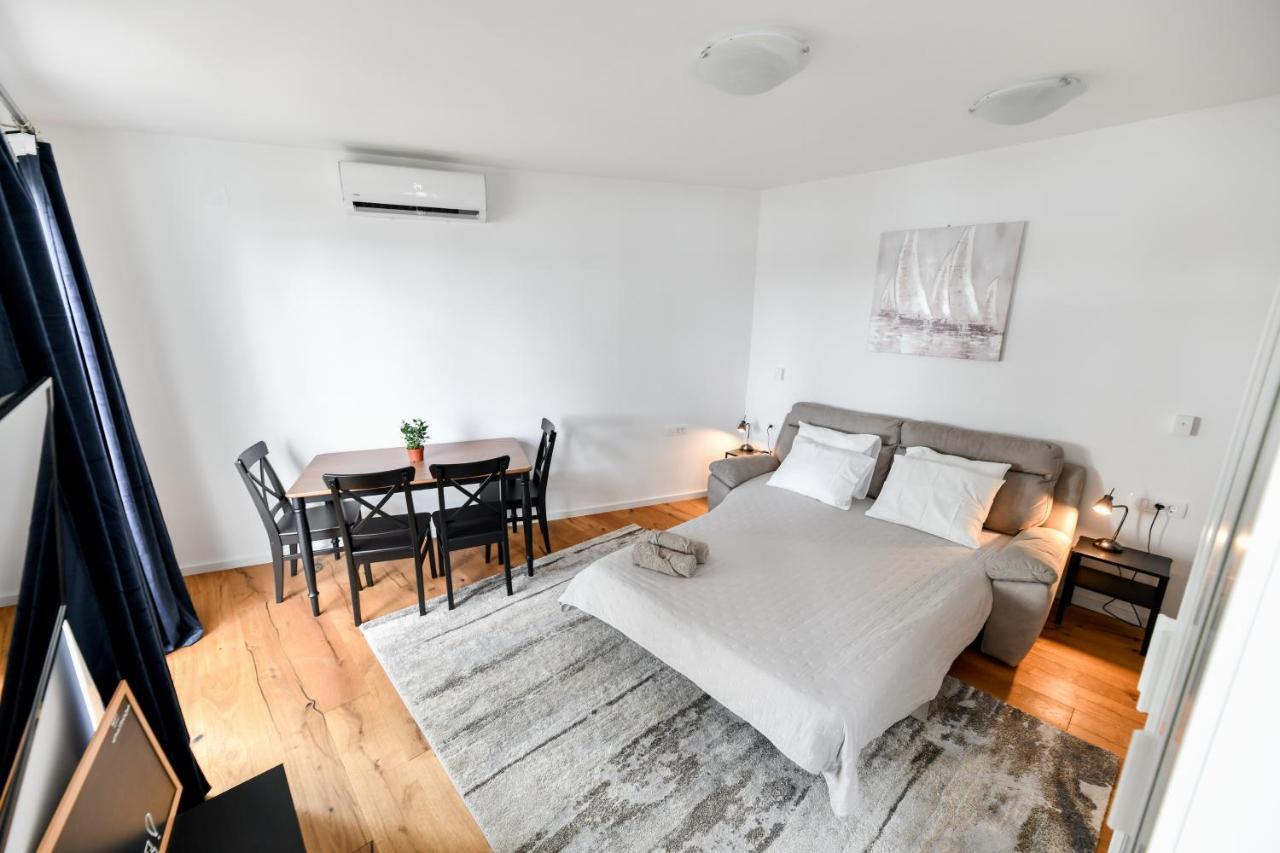 Apartment Canada Zadar Buitenkant foto