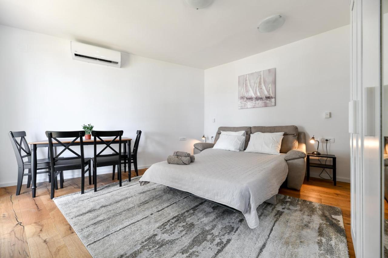 Apartment Canada Zadar Buitenkant foto